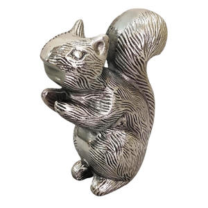 Esculturas Abstractas de Animales de Metal Modernas Hechas a Mano por Fox Handcrafted - Decoración Duradera para Mesa en Celebraciones de Cumpleaños y Graduaciones - Product Image 6