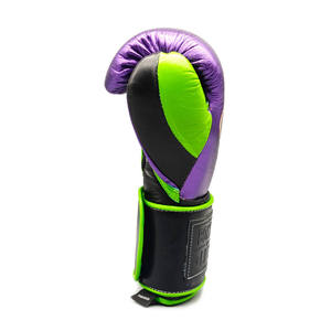Gants de boxe MMA professionnels de haute qualité, personnalisables, en cuir véritable, avec fermeture à lacets, pour une utilisation en extérieur - Product Image 4