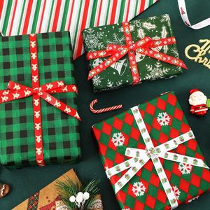 ริบบิ้นโกรเกรนพิมพ์ลายเทศกาลคริสต์มาส ขนาด 3/8 นิ้ว ยาว 15 หลา สำหรับห่อของขวัญในช่วงเทศกาลวันหยุด - Product Image 2