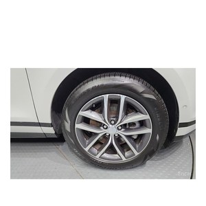 Land Rover Range Rover Evoque P250 Dynamic SE 2024, 13,990 km, Caja de Cambios Automática, Volante a la Izquierda, Asientos de Cuero, Cámara Trasera - Product Image 5