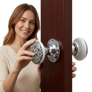Pomo de puerta redondo de cerámica, diseño blanco y negro, base cromada, estilo moderno, tirador para armario de cocina, fácil instalación - Product Image 1