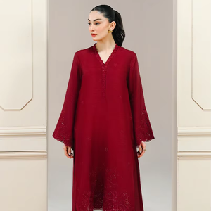 Conjunto de 3 piezas para mujer, estilo A, hasta la rodilla, con lentejuelas y bordados, de alta calidad, ecológico, transpirable, superventas, para fiesta, con contraste. - Product Image 1