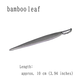 Palillos para Postres Japoneses de Fantástica Calidad – 4 Palillos Tradicionales de Acero Inoxidable con Diseños Japoneses para Mesa de Café - Product Image 4