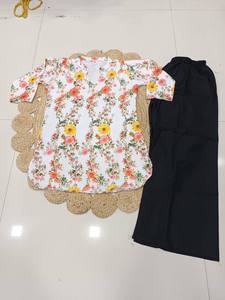 Ensemble coordonné pour femme – Tenue en rayonne à imprimé numérique avec pantalon palazzo - Product Image 5
