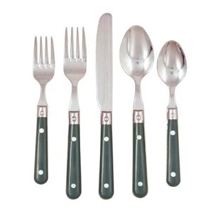 Juego de cubiertos de metal plateado con diseño elegante y acabado pulido, con mango negro de diseño, para uso en el hogar, hoteles y bodas. - Product Image 5