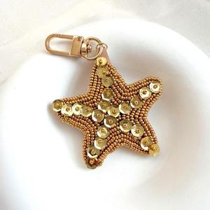Colgante de Estrella de Mar Texturizado 3D Bañado en Oro con Cuentas, Amuleto de Vida Marina para Joyería Náutica y Accesorios DIY, Colgantes y Amuletos de Moda - Product Image 1