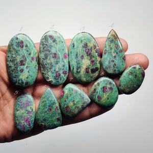 Mayorista de Piedras de Rubí en Fuchsite, Fabricante Directo de Fábrica, en Cantidad por Kilo, Lote a Granel - Product Image 2