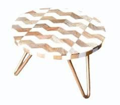 Base para Pastel de Madera Geométrica Poligonal con Incrustaciones Negras, Hecha a Mano para Decoración Moderna del Hogar - Product Image 4
