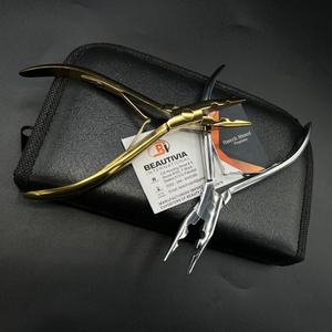 Pinzas Profesionales para Extensiones de Cabello, Acero Inoxidable de Grado Quirúrgico, 2 Orificios, Micro Bread, Logotipo Personalizado OEM, Uso Comercial, Beautivia - Product Image 2