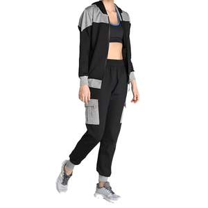 Ensemble de survêtement élégant pour femmes, en molleton doux et respirant, respectueux de l'environnement, idéal pour l'entraînement et les voyages - Product Image 3