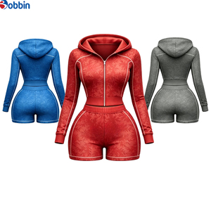 Conjunto de Chaqueta Deportiva con Capucha y Pantalones Cortos para Mujer, con Logotipo Personalizado, para Uso Diario, Todas las Temporadas, Diseño Vintage, Transpirable, Impermeable, con Forro y Cremallera - Product Image 1