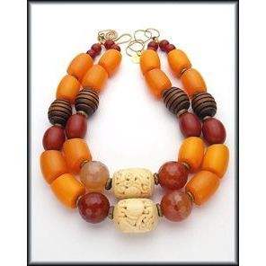 Collier élégant en résine et bois avec cristaux, finition raffinée, accessoires tendance - Product Image 2