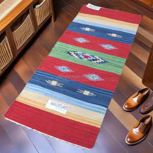 Tapis Kilim turc tissé à la main avec motifs géométriques traditionnels Tapis Kilim Décoration intérieure du fournisseur indien - Product Image 4