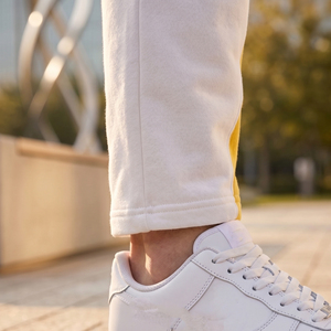 Men's White Sweatpants With Yellow Side Stripe Elastic Waist <b>Drawstring</b> Casual Joggers Flare Pants Spring Mid-Weight Flare Pants - Product Image 5