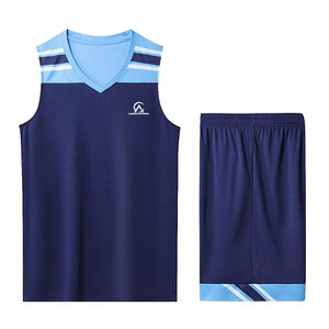 Uniforme de basket-ball de qualité supérieure fabriqué en tissu doux et respirant offrant un confort et une flexibilité maximum - Product Image 1