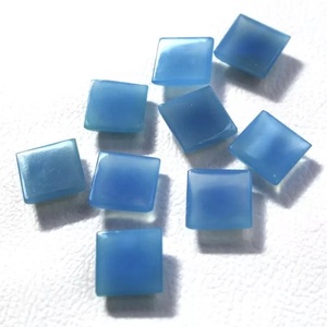พลอยแคลเซโดนีสีน้ำเงินธรรมชาติ 9 มม. เกรด AAA รูปทรงสี่เหลี่ยมแบน คุณภาพดีที่สุด พลอยหลวมขายส่ง มีทุกขนาดและรูปทรง - Product Image 2