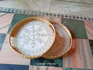 Bandeja decorativa para el hogar para mesa de centro tejida a mano en 2 tamaños Bandeja de ratán nácar de alta calidad Nuevo interior - Product Image 5