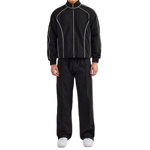 Ensemble de survêtement décontracté pour homme de haute qualité, coupe-vent avec veste zippée à design de coutures et pantalon de jogging à jambes larges - Product Image 6