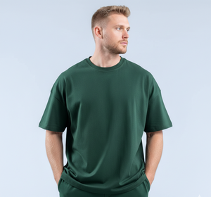 Camiseta Deportiva Extra Grande para Hombre con Logotipo Personalizado en la Parte Delantera, 100% Algodón, Color Negro Sólido, Casual, con Aberturas en los Brazos, Transpirable y de Secado Rápido - Product Image 2