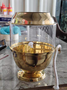 Brass Akhand Diya for Puja with Adjustable Bati - Product Image 4