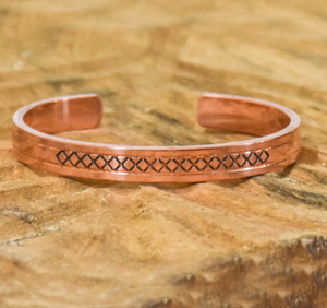 Forged Cross Lattice Finish Copper Open Bracelet Fashionable Metal Jewelry Exquisite Design - Product Image 1