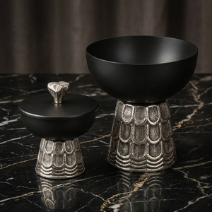Ensemble de brûleurs d'encens ronds plaqués argent avec plateau ovale à design étagé et base noire pour une décoration élégante de la maison et une utilisation en aromathérapie - Product Image 6