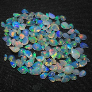 Lot de 50 carats d'opale naturelle éthiopienne à facettes, multi-feu, taille poire, 3x5mm, 4x6mm, 5x7mm, tailles mixtes, vente en gros - Product Image 4
