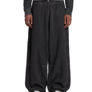 Pantalon de jogging cargo en coton épais pour homme, coupe ample, multipoches, style streetwear, avec logo personnalisé - Product Image 1