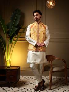 Ensemble Koti Kurta en soie exclusif pour hommes, avec pantalon assorti et veste Nehru, pour les mariages et les occasions traditionnelles - Product Image 5