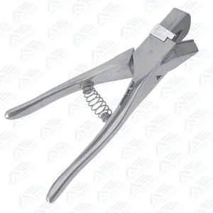 Durable Ear Notcher for Livestock Identification Best Selling Large Stainless Steel U-Notch Ear <b>Tag</b> Tool - Product Image 4