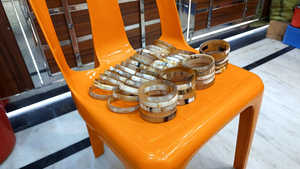 Pulseras de cuerno de búfalo antiguas de diseñador superior Brazaletes redondos pulidos hechos a mano con estilo animal Joyería al por mayor - Product Image 3