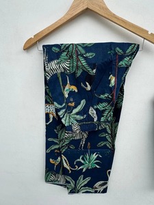 Conjunto de Pijama de Algodón Suave con Estampado de Jungla para Mujer, Hecho a Mano, con Botones, Regalo para Ella, Regalo para Damas de Honor - Product Image 3