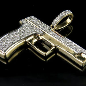 Vente en gros de bijoux KRISHNAM, pendentif serti de diamants, style hip-hop, bijoux faits à la main unisexes - Product Image 1