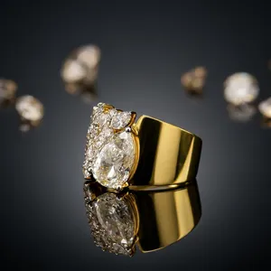 Bague de fiançailles en or 18 carats avec diamant de laboratoire taille poire 2 carats, certifiée IGI, bague de mariage de luxe, bijoux fins personnalisés, or floral - Product Image 3