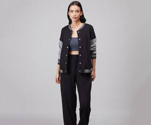 Blouson universitaire pour femme en coton et polyester épais, col montant, fermeture éclair, logo brodé personnalisé, coupe-vent, hiver, style urbain - Product Image 4