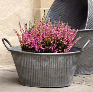 Macetas de jardín vintage de metal galvanizado hechas a mano, decoración de jardín, macetas redondas grandes de metal para jardín - Product Image 1
