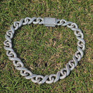 Collar de eslabones cubanos de moissanita de lujo, cadena con incrustaciones de plata 925, joyería hip hop, regalo llamativo para hombres y mujeres, brillo elegante - Product Image 4