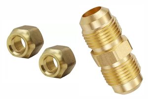 Écrou court évasé en laiton moulé sur mesure de qualité supérieure (AOL-152) SAE # 010166 Raccord hexagonal mâle haute pression - Product Image 4