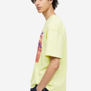เสื้อยืดคอกลมแขนยาวทรงโอเวอร์ไซส์สำหรับผู้ชาย กันลม พิมพ์โลโก้ตามสั่ง มีกระเป๋า ดีไซน์สีพื้น - Product Image 2