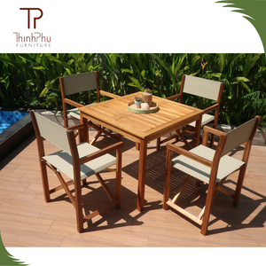 Ensemble de meubles de salle à manger d'extérieur contemporains en bois massif, tables et 4 chaises, écologiques, durables, faciles à nettoyer, pour hôtel et restaurant - Product Image 1