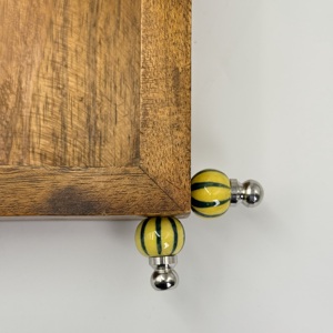 Plateau de service en bois d'acacia pour desserts, apéritifs, fruits, biscuits, sauces - Décoration pour la maison et les restaurants - Plats et assiettes en bois à prix réduit - Product Image 4