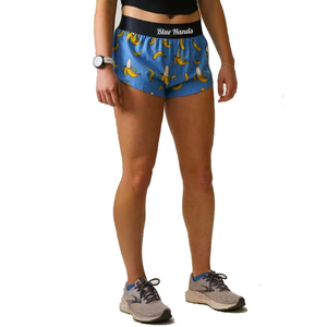 Nouveaux shorts de course tendance pour femmes, imprimé banane, décontractés, 100 % polyester, respirants, séchage rapide, taille haute, logo personnalisé - Product Image 1