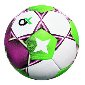 ลูกฟุตบอลเย็บติดด้วยความร้อนจาก Oxva Industries ผลิตจากวัสดุ PU และ PVC สำหรับการฝึกซ้อม ผลิตโดยผู้ผลิต - Product Image 4
