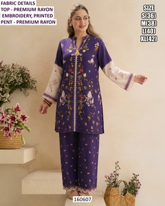 Ensemble Kurta et pantalon en crêpe jaune moutarde pour femme, avec broderies, tenue traditionnelle décontractée, coupe régulière, longueur cheville, toutes saisons - Product Image 4
