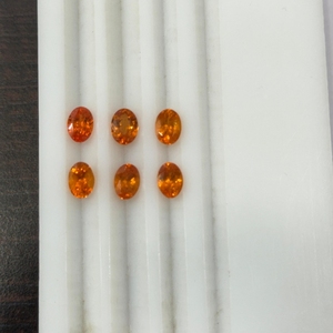 Granat naturel Fanta, taille ovale, 1 carat, granat mandarin calibré, pierre précieuse orange lâche, qualité joaillerie fine de Madagascar, vente en gros - Product Image 4