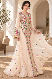 Caftán Marroquí Color Beige Champán con Superposición de Tul Transparente y Cinturón de Terciopelo Color Ciruela, Transpirable y Elegante para Fiestas - Product Image 3