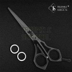 กรรไกรตัดผมสีดำคุณภาพสูงกรรไกรตัดผมสแตนเลสปลายแหลมใบมีดปลายแหลมจัดแต่งทรงผมจำเป็น - Product Image 2