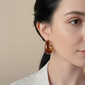Pendientes de Resina con Acabado Brillante en Forma Redonda, Regalos y Artesanías, Pendientes de Resina Hechos a Mano, Joyería de Moda - Product Image 1