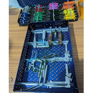 Système d'Écarteur Cervical Orthopédique de Qualité Médicale pour les Procédures Chirurgicales Hospitalières, Ensemble d'Instruments de Chirurgie de la Colonne Vertébrale Réutilisables et Durables - Product Image 5