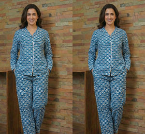 ชุดนอนผ้าฝ้ายย้อมสีครามแบบสองด้านสำหรับผู้หญิง งานฝีมือบล็อกไม้แบบดั้งเดิม ชุดนอนส่งออกจำนวนมากจากอินเดีย - Product Image 4